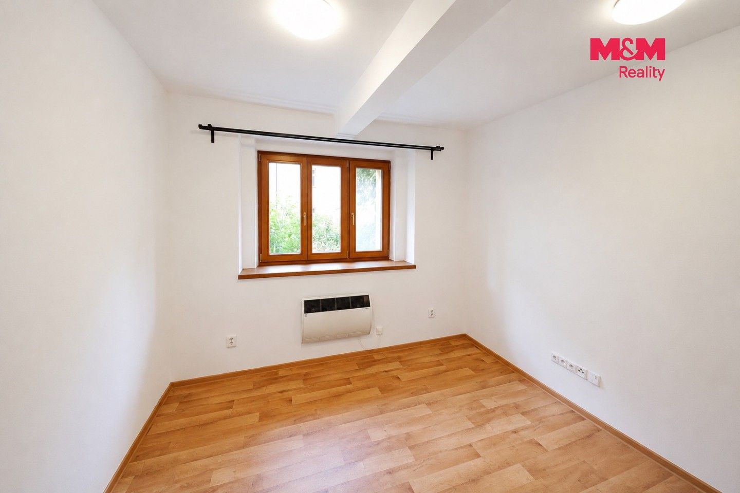 Nemovitost · 17 m² · Krokova, Praha - 2