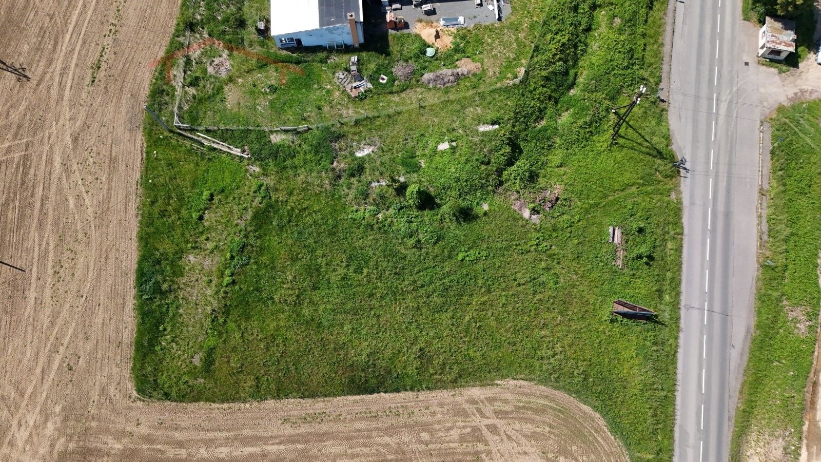 Komerční pozemek, 2 401 m²