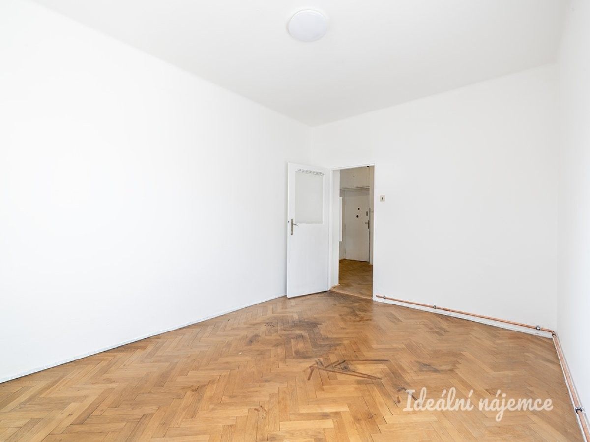 Pronájem byt 2+kk - U třetí baterie, Praha, 46 m²