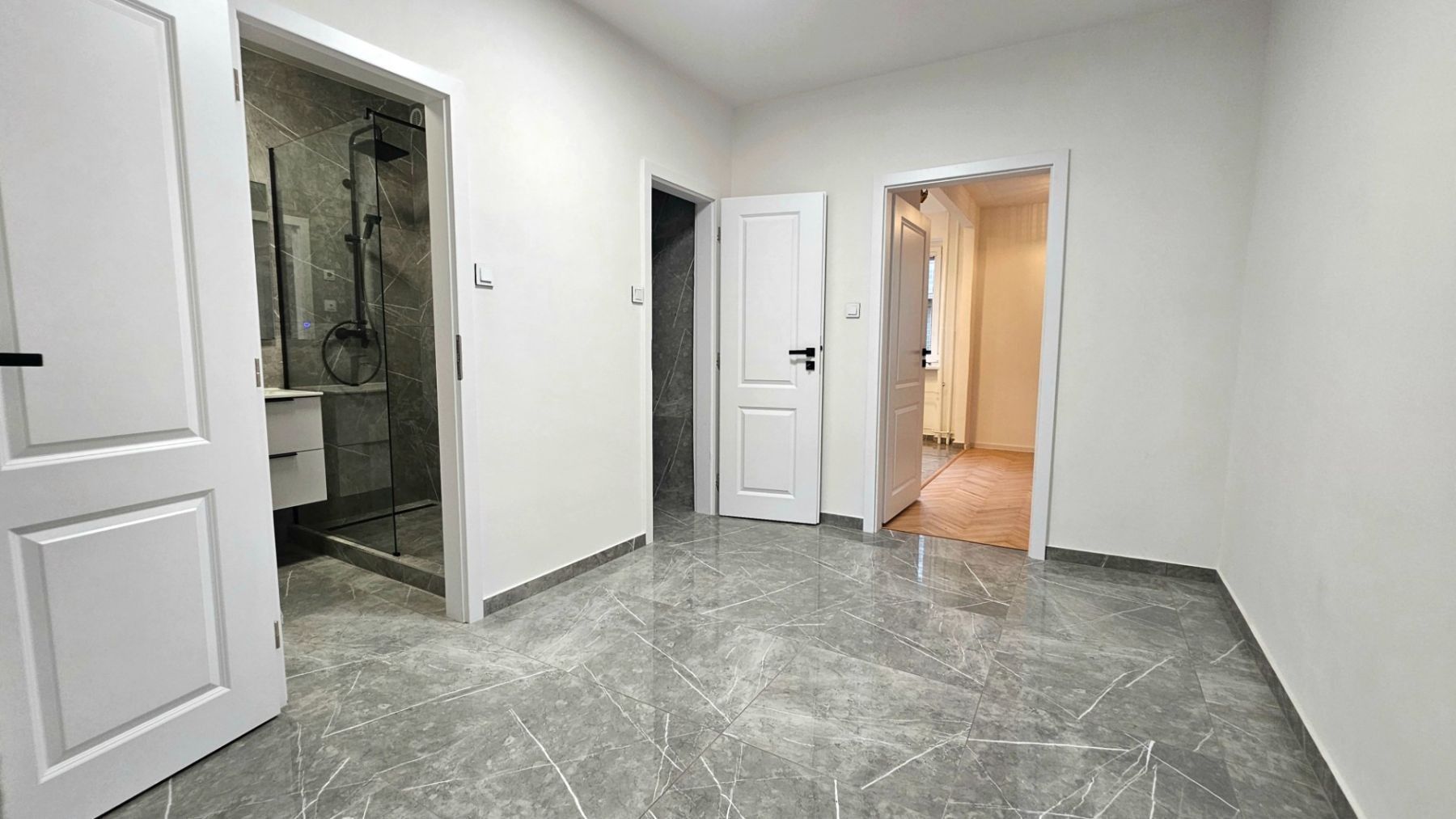 Prodej byt 3+1 - Osnická, Praha - Michle, 82 m² - 5