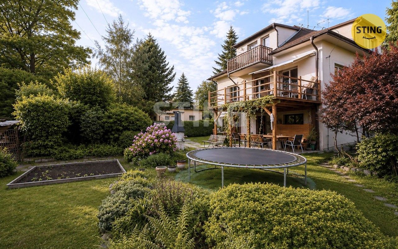 Rodinné domy, Na Rakovci, Ostrava, 420 m² - 1
