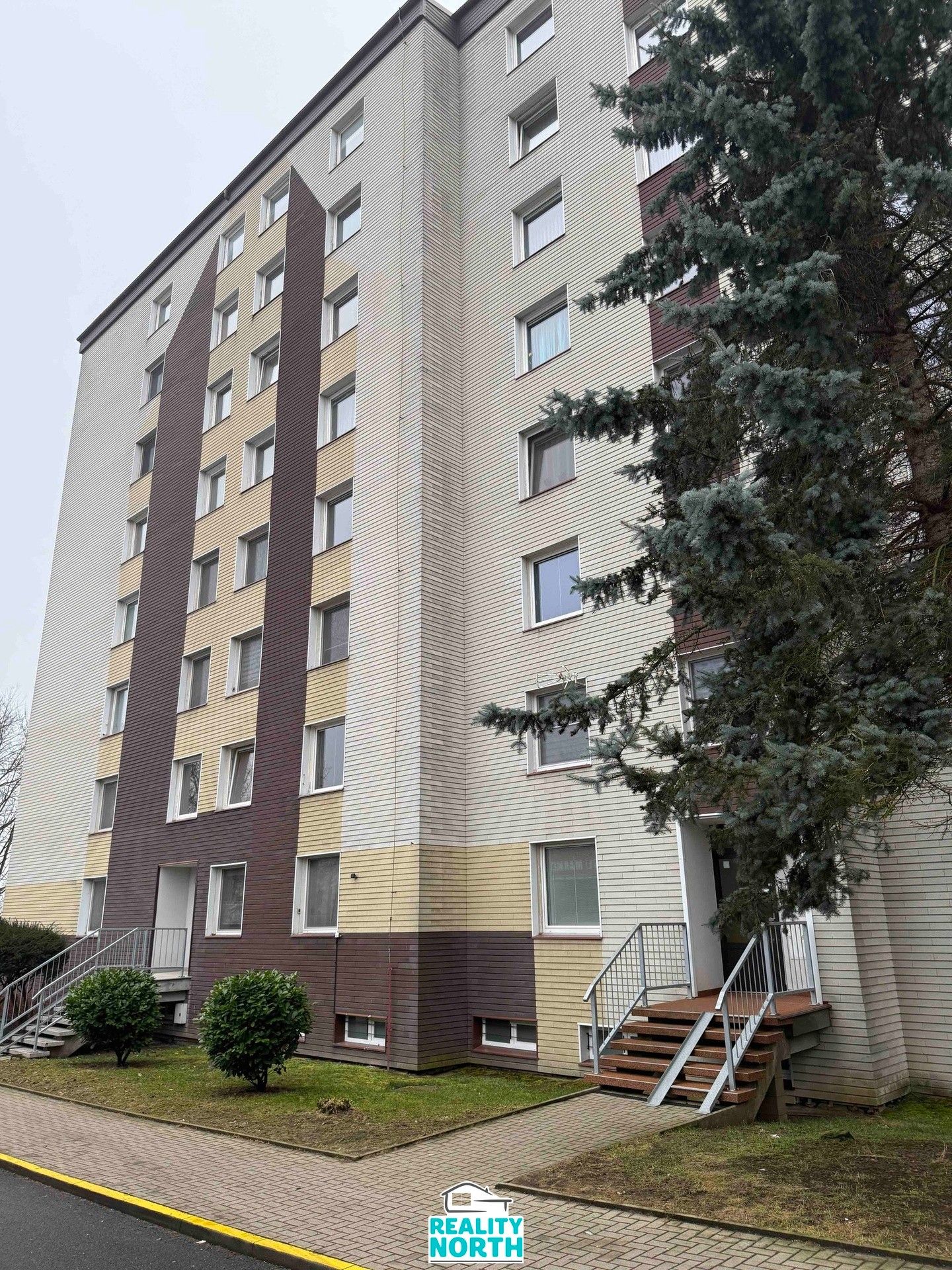 1+kk, Vyklická, Chlumec, 33 m²