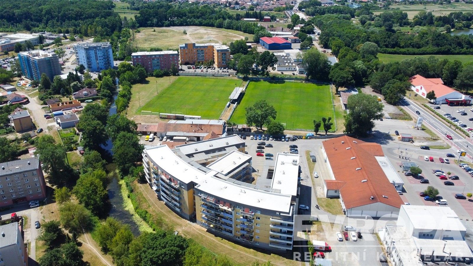 Byt 4+kk · 105 m² · třída 1. máje  , Břeclav - 3