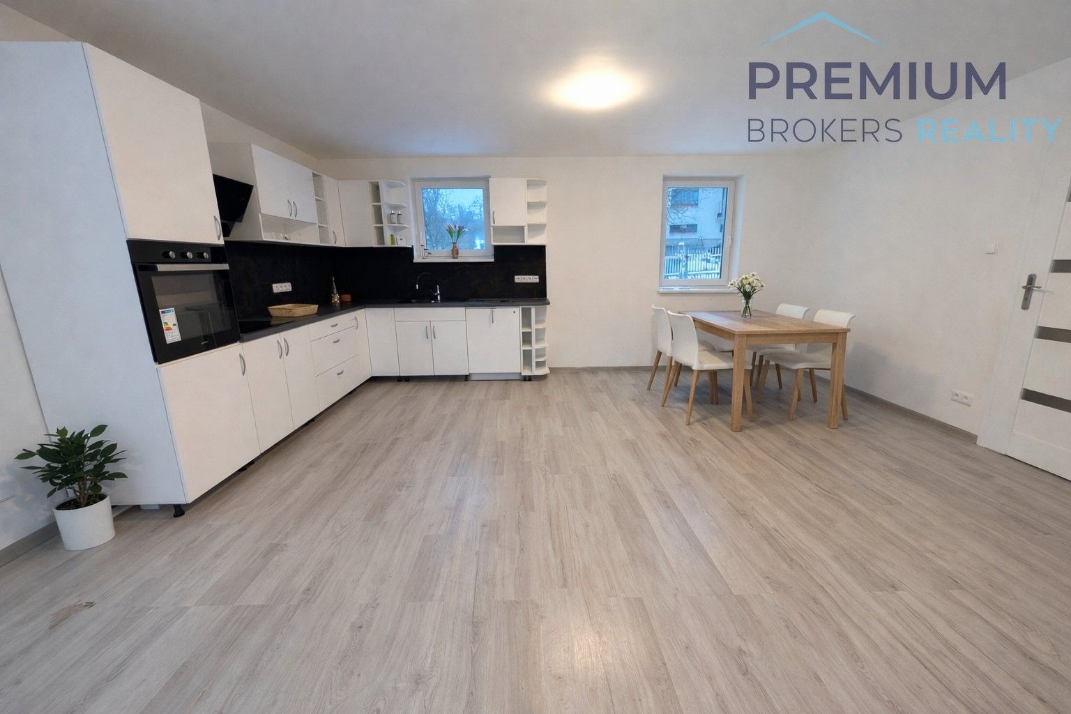 Rodinné domy, Jirkov, Železný Brod, 178 m²