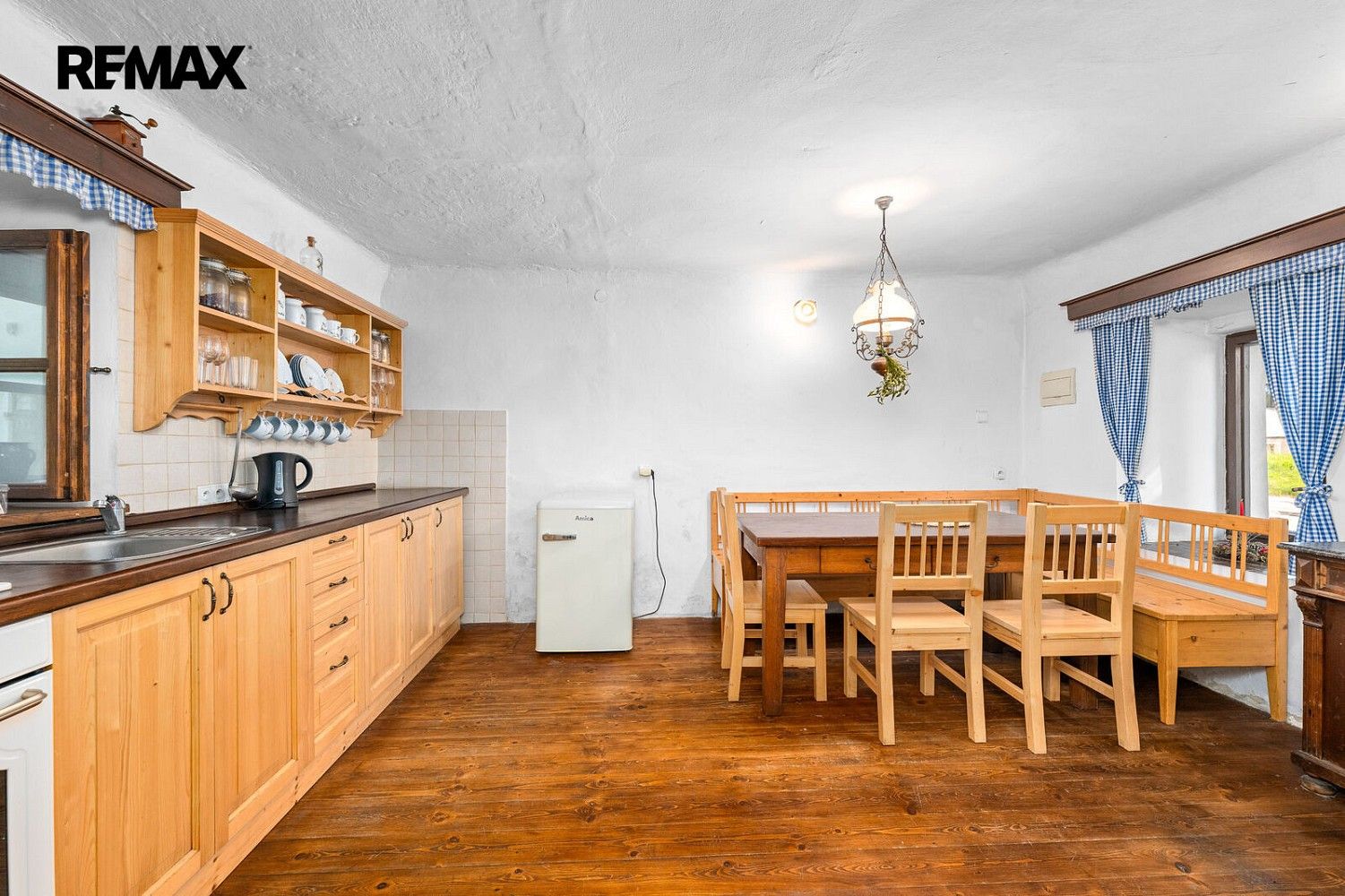 Ubytovací zařízení · 121 m² · Horní Planá - Pernek, okres Český Krumlov, Jihočeský kraj - 4
