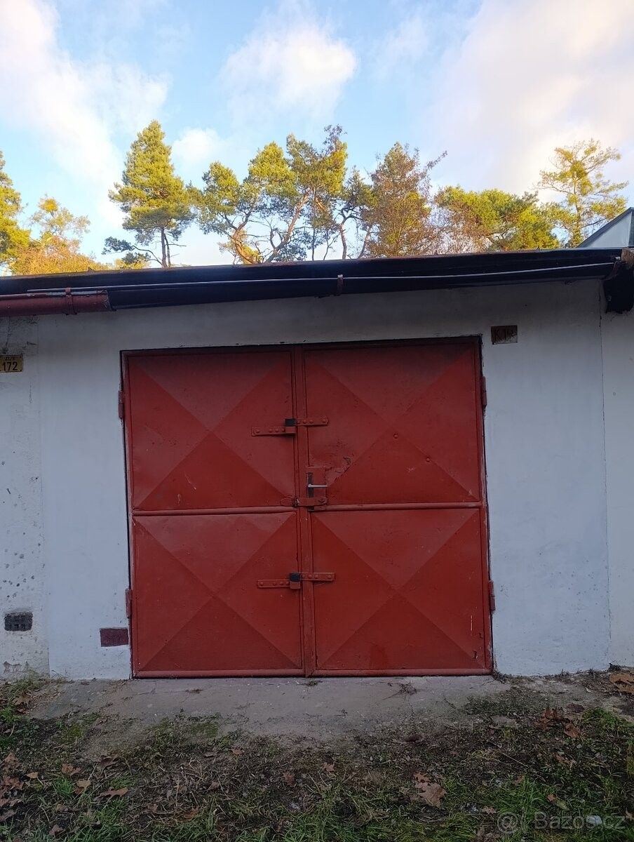 Garáže, Kolín, 280 02