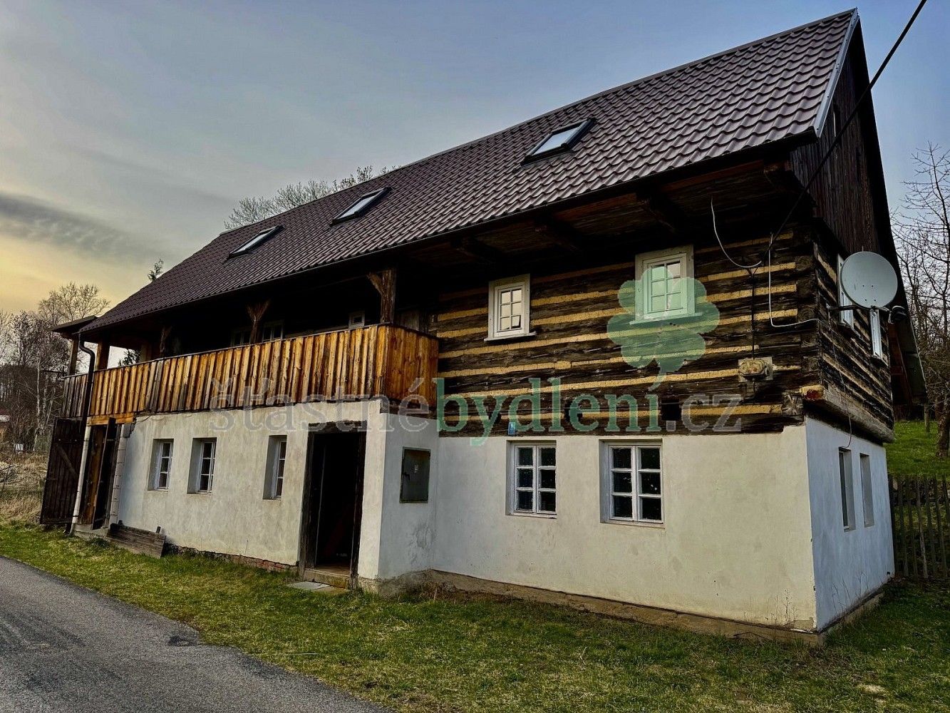 Rodinné domy, Volfartice, okres Česká Lípa, Liberecký kraj, 230 m² - 1
