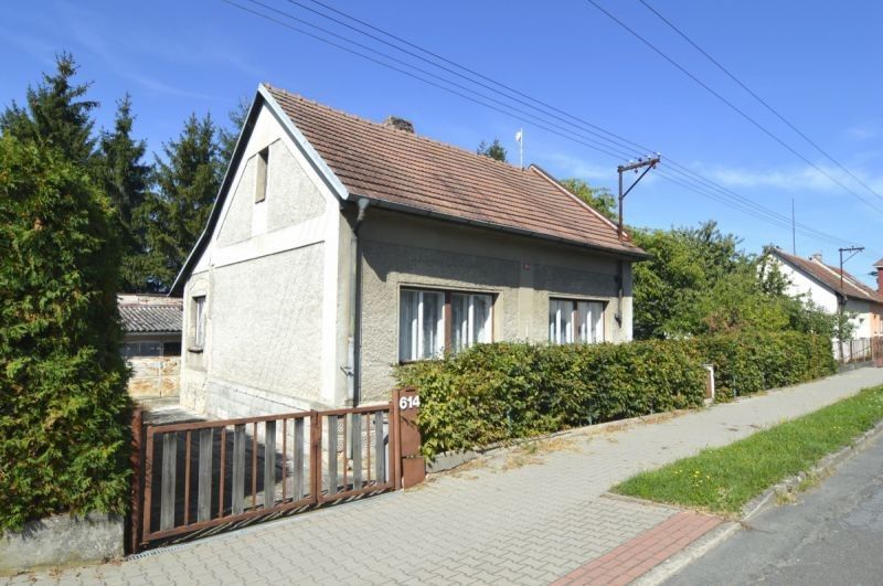 Rodinné domy, Husova , Holice, 75 m² - 1
