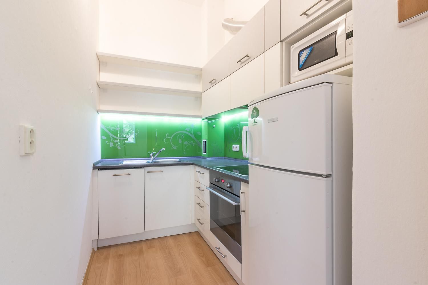 2+kk, Zikova, Praha, 60 m²