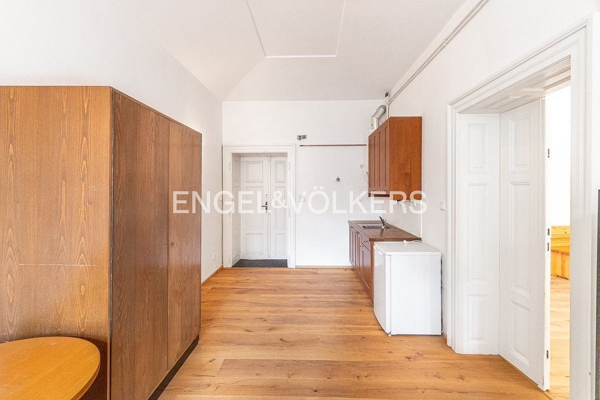 Kancelář · 46 m² · Praha - Nové Město, okres Praha 2, Hlavní město Praha - 4