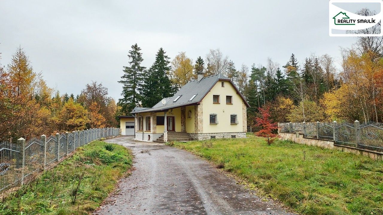Prodej dům - Sokolská, Plesná, 500 m²