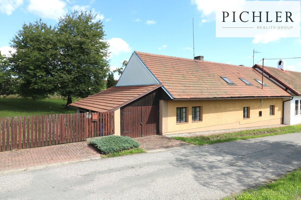 Rodinné domy, Slabce, 270 41