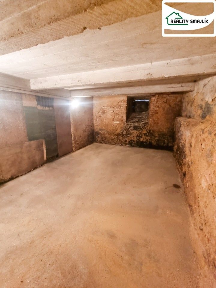 Pronájem sklad - Svobody, Cheb, 12 m²