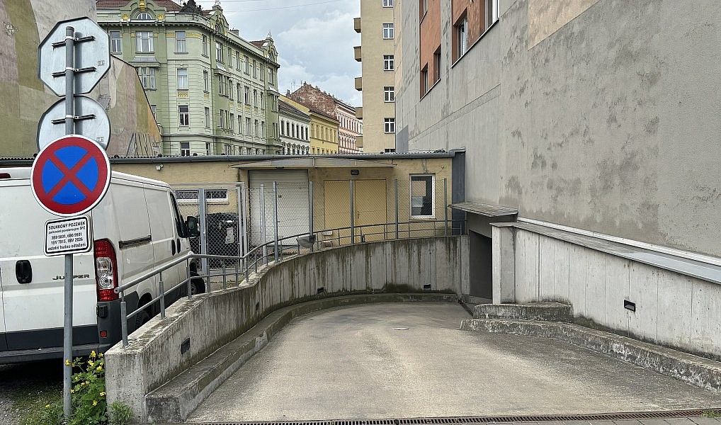 Prodej ostatní - Brno, okres Brno-město, Jihomoravský kraj, 12,5 m² - 2