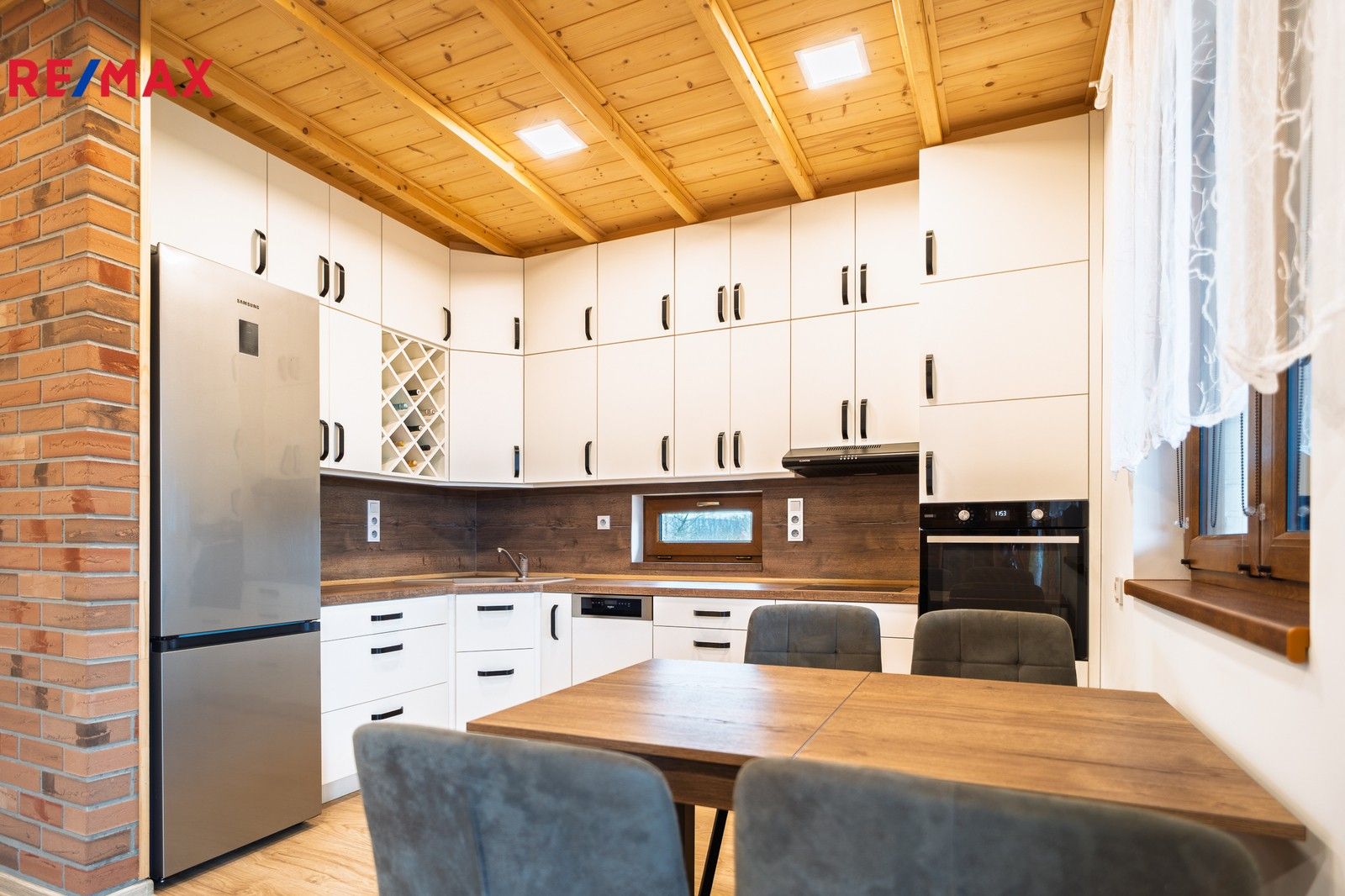 Prodej chata - Vadkovice, Chbany, 120 m²