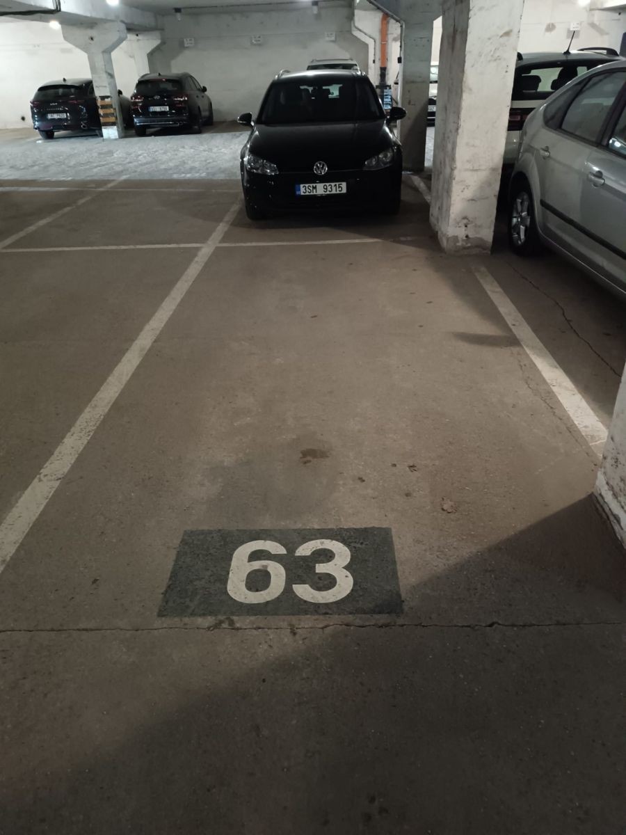 Garáže, Růženínská, Praha - Lhotka, 15 m² - 1