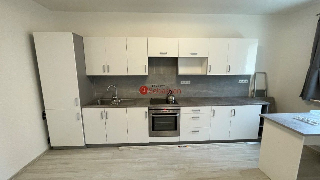 Pronájem byt 3+1 - Čsl. partyzánů, Děčín, 75 m²