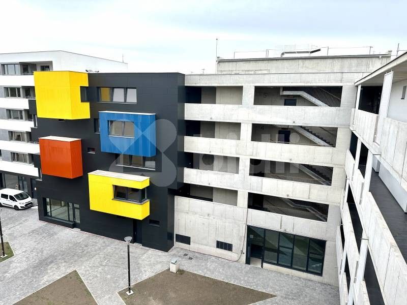 2+kk, Smilova, Pardubice, 40 m²