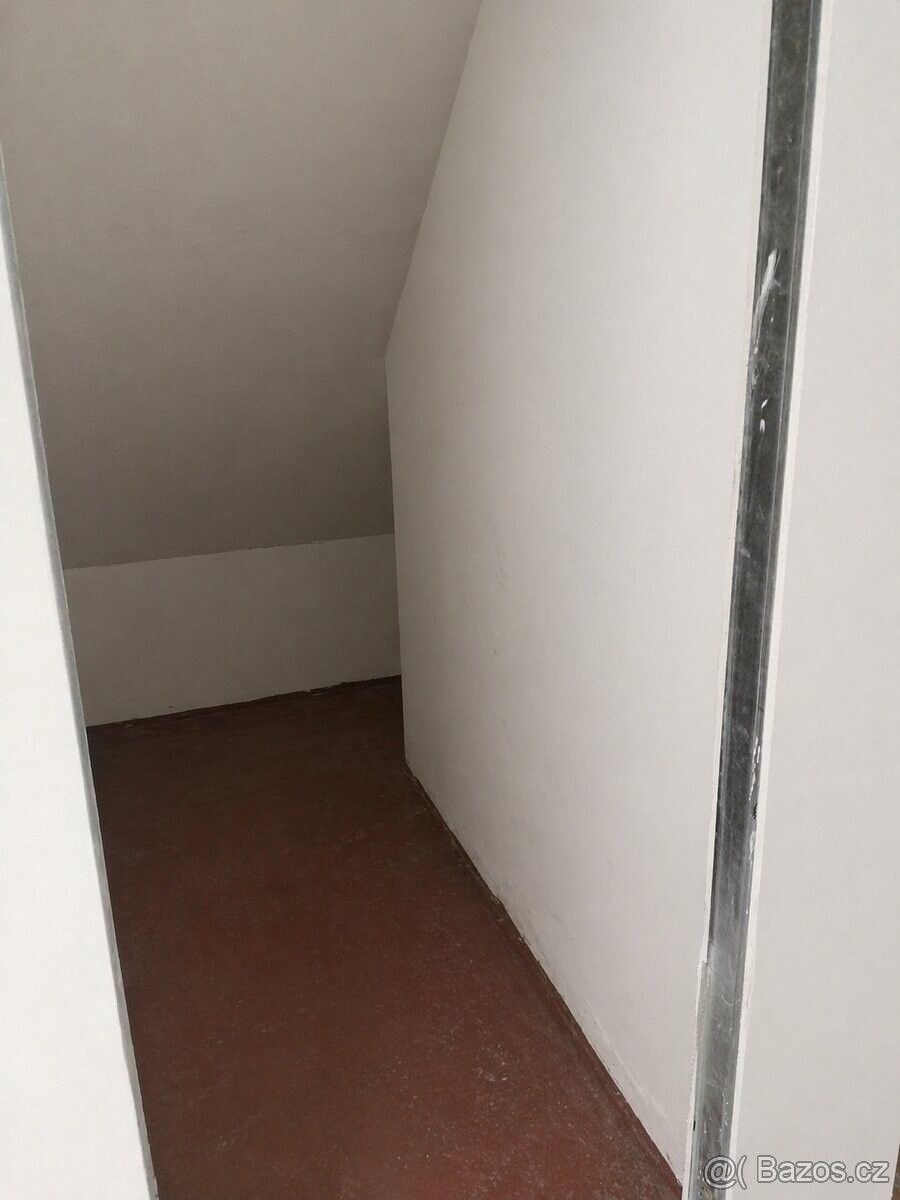 Sklad · Železnice, 507 13 - 4