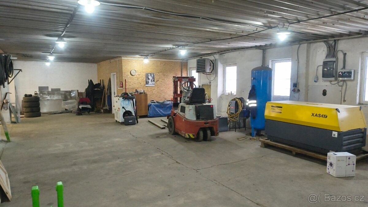 Pronájem sklad - Křenovice u Slavkova, 683 52
