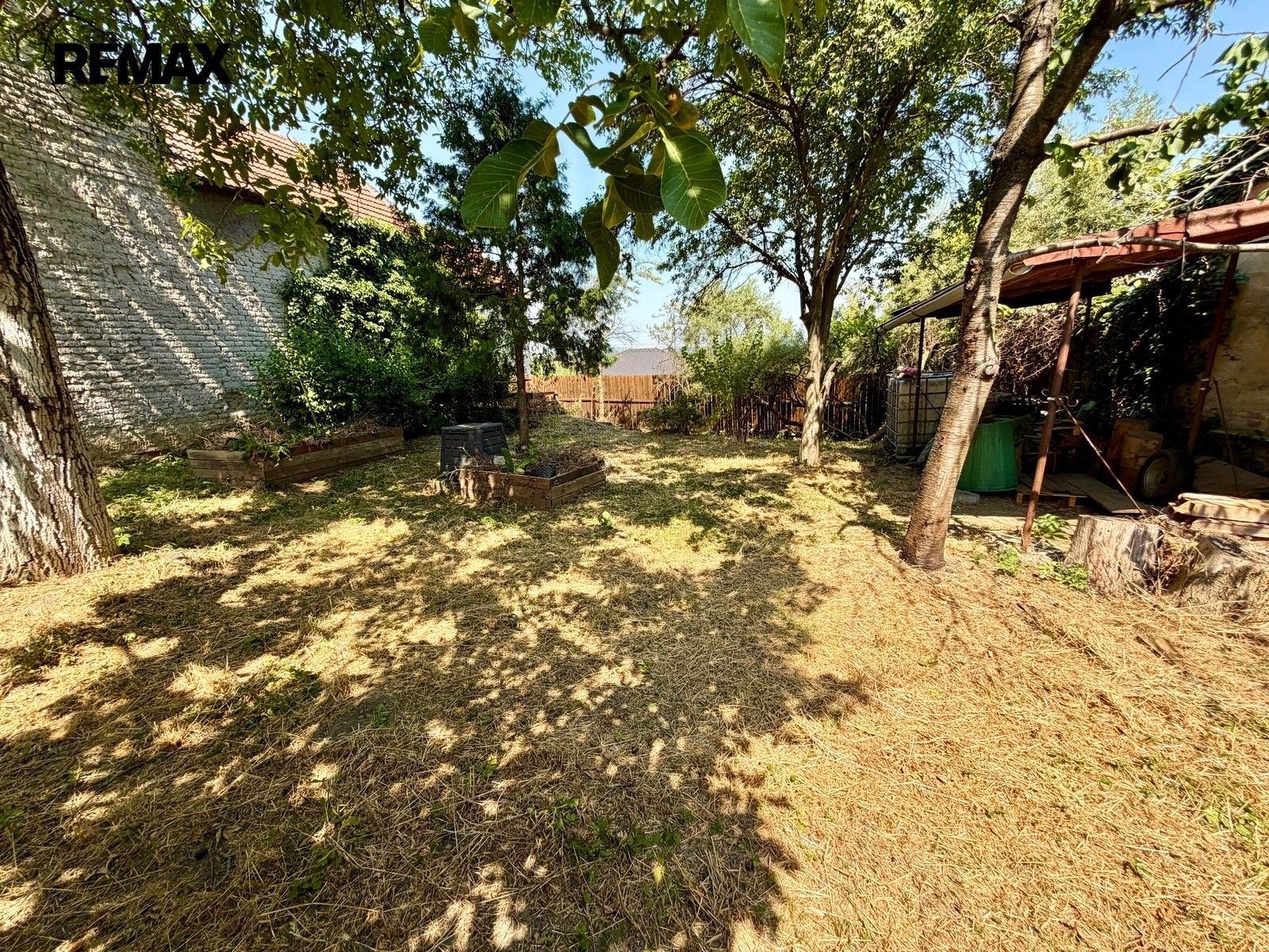 Pozemek pro bydlení · 256 m² · Ostrožská Nová Ves - 4