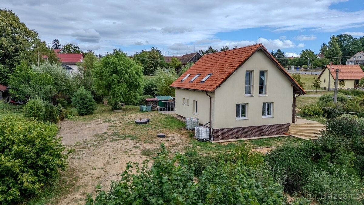 Rodinné domy, Líšťany, 330 35 - 2