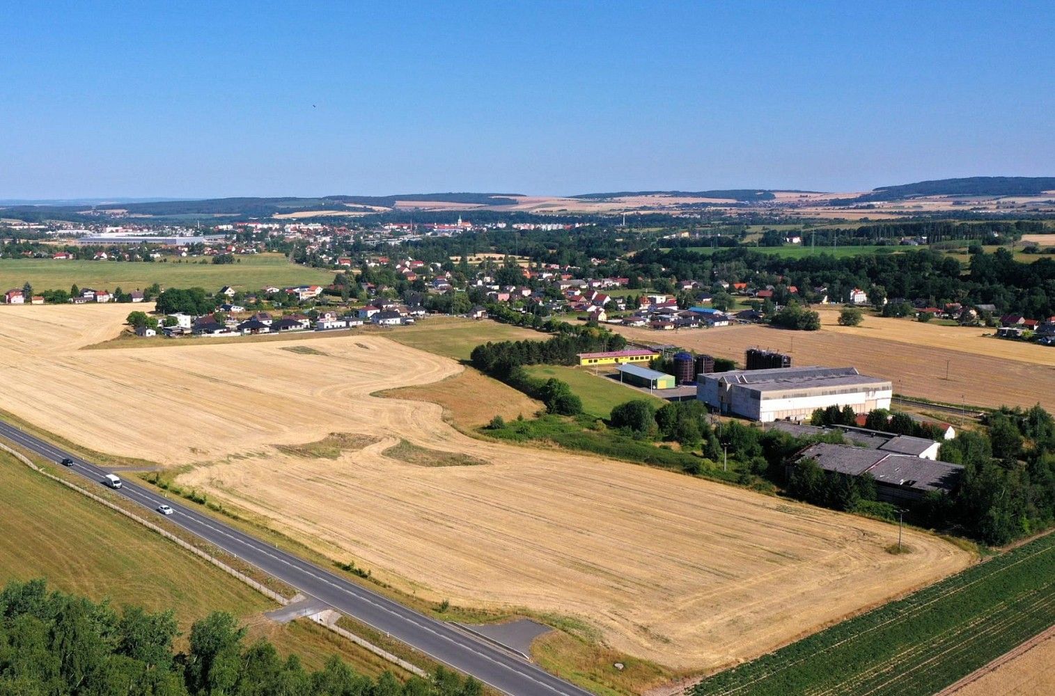 Prodej komerční pozemek - Kamenný Újezd, okres Rokycany, Plzeňský kraj - 2