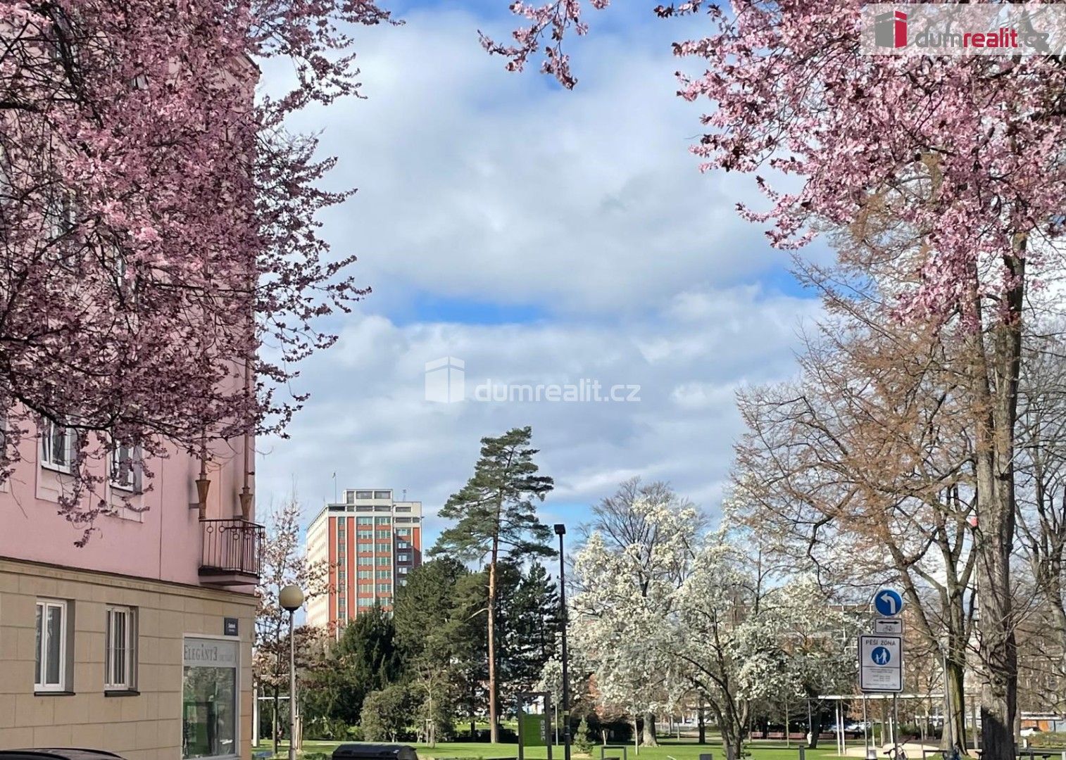 Pronájem byt 2+kk - Sadová, Zlín, 51 m²