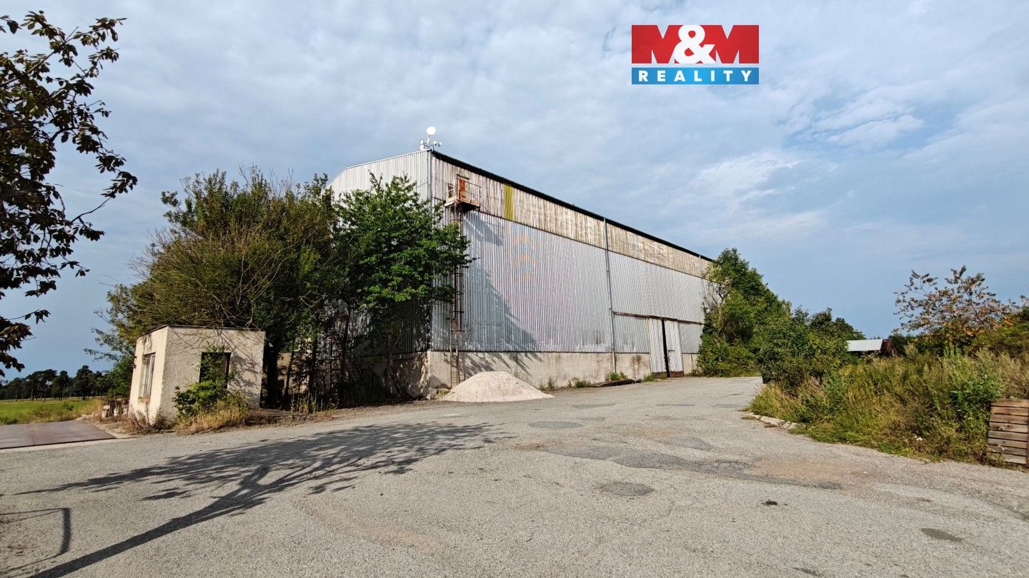 Sklady, Březka, Velká Bíteš, 1 071 m²