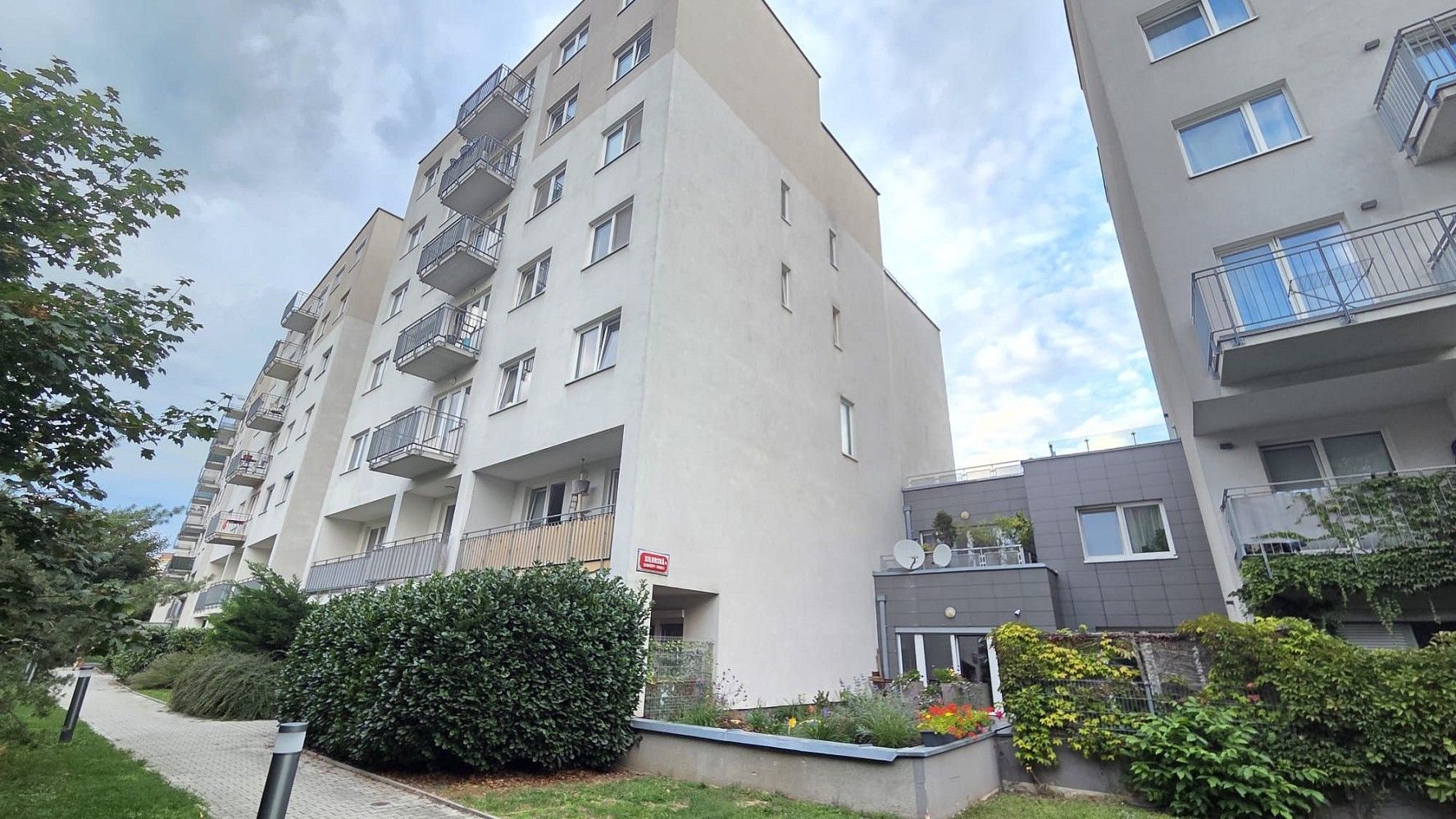 2+kk, Praha - Hlubočepy, okres Praha 5, Hlavní město Praha, 55 m² - 1