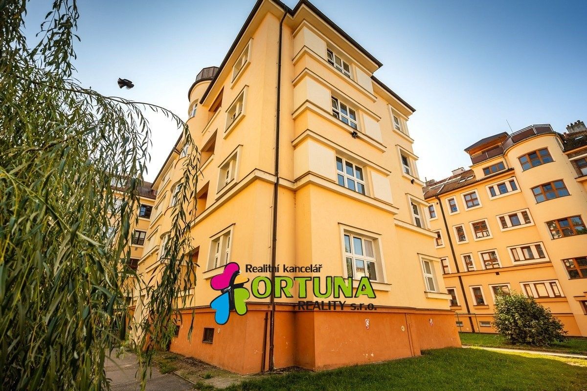 Prodej byt 3+1 - Fr. Hrubína, České Budějovice, 81 m²