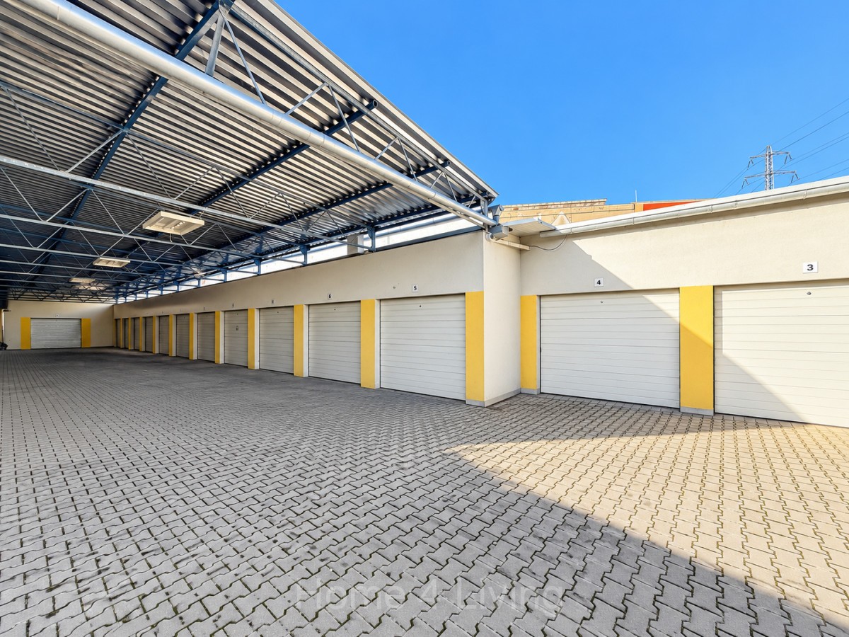 Sklad · 667 m² · Podnásepní, Brno - 3