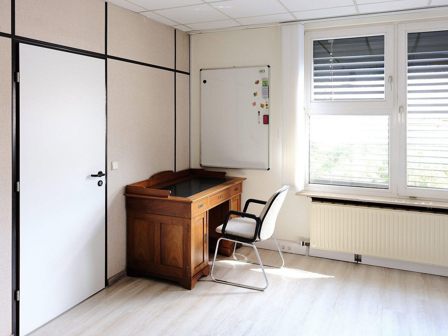 Pronájem kancelář - , Bádensko-Württembersko, 178 m² - 5