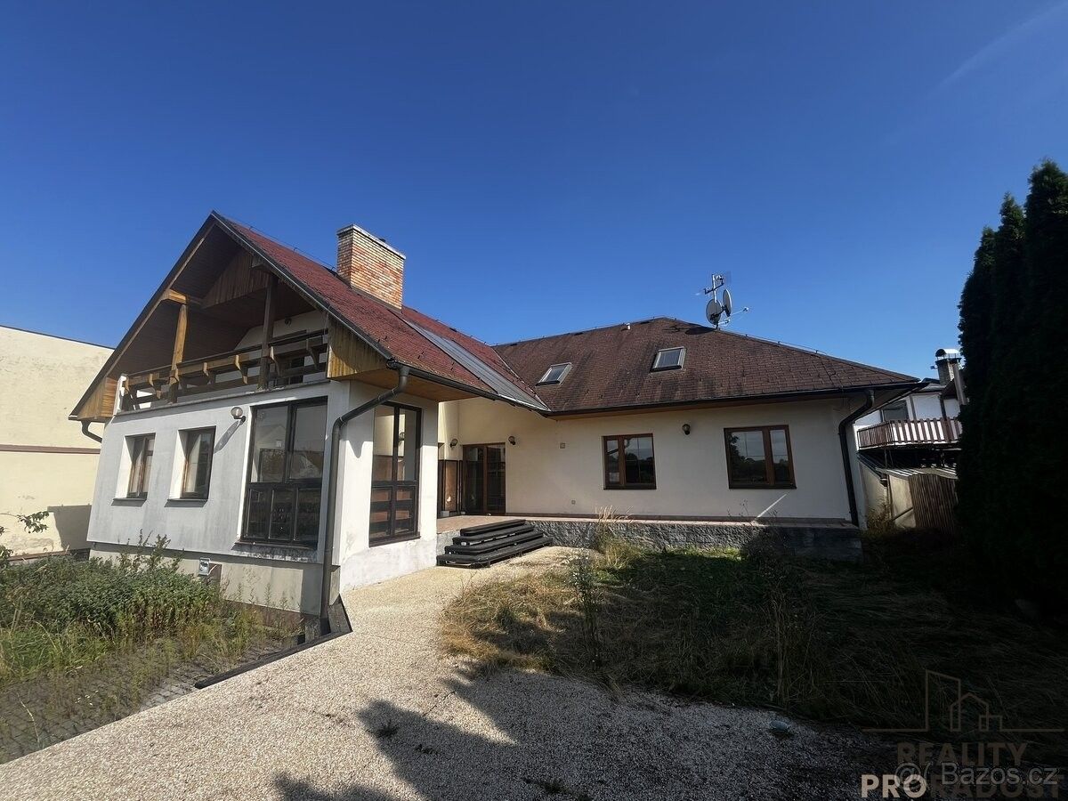 Rodinné domy, Rajnochovice, 768 71