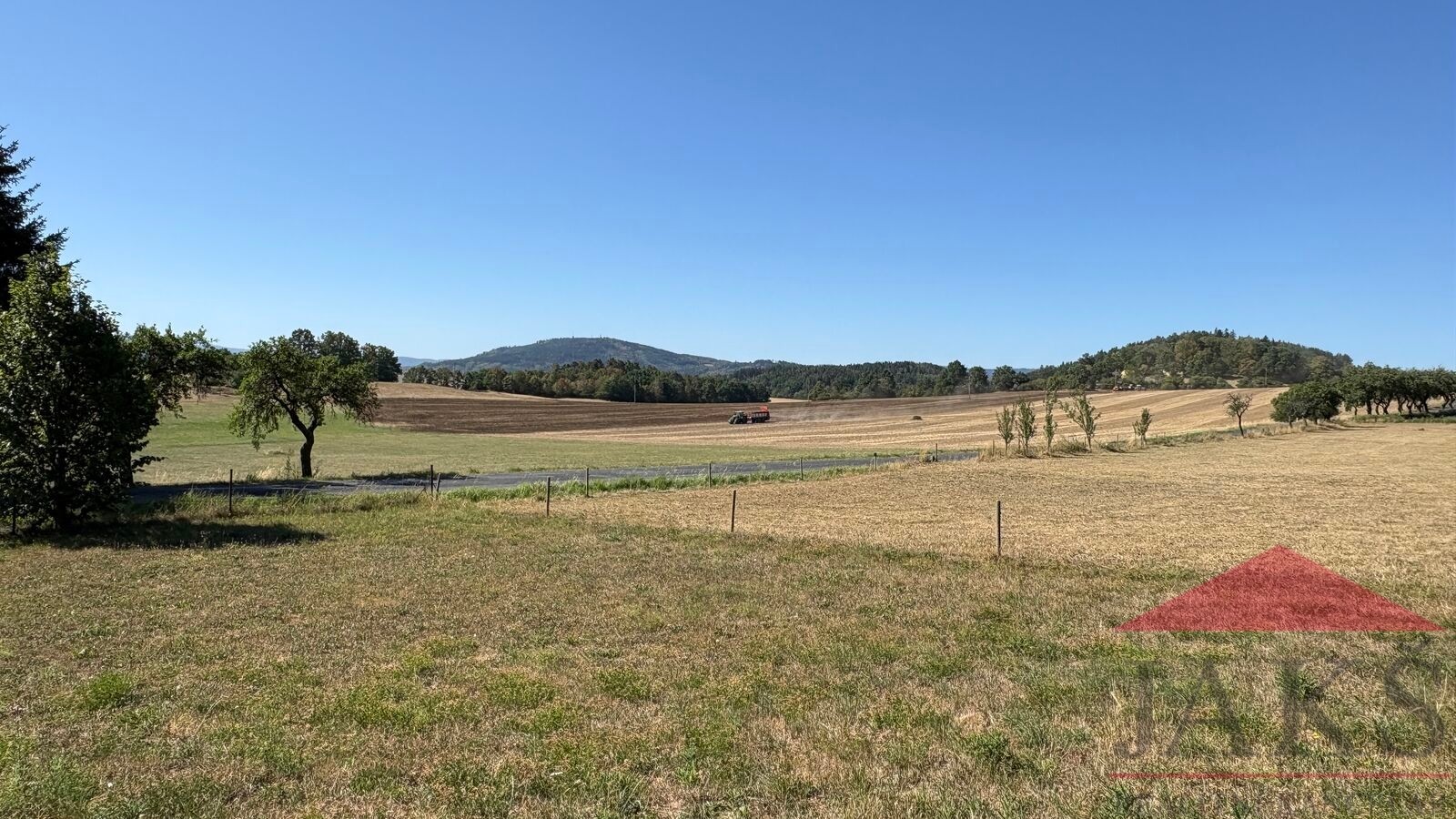 Pozemek pro bydlení · 951 m² · Hrádek - 4