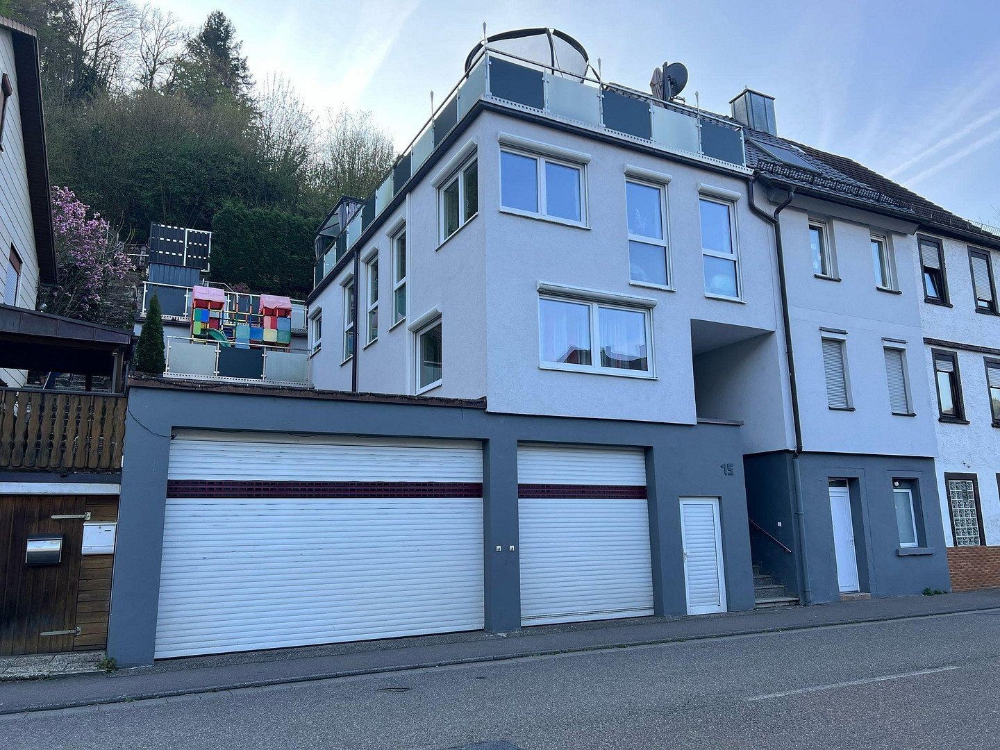 Rodinné domy, Neuer Weg 15, , Bádensko-Württembersko, 254 m² - 2