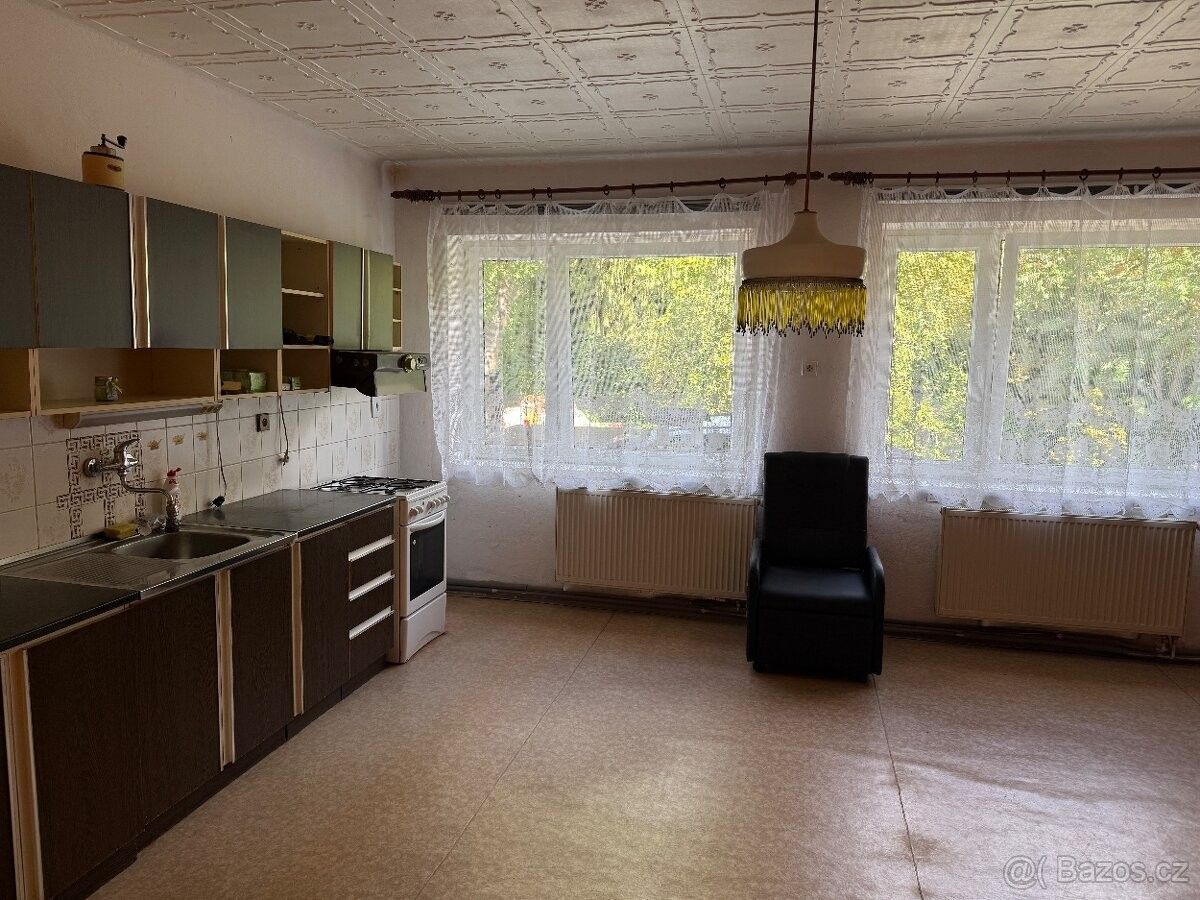 Prodej rodinný dům - Čáslav, 286 01 - 2