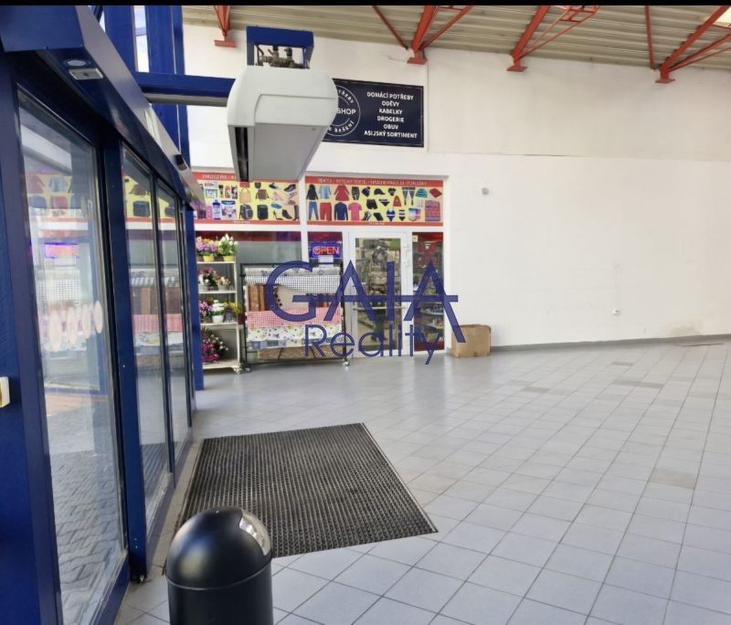Pronájem obchodní prostory - Plumlovská, Prostějov, 262 m²