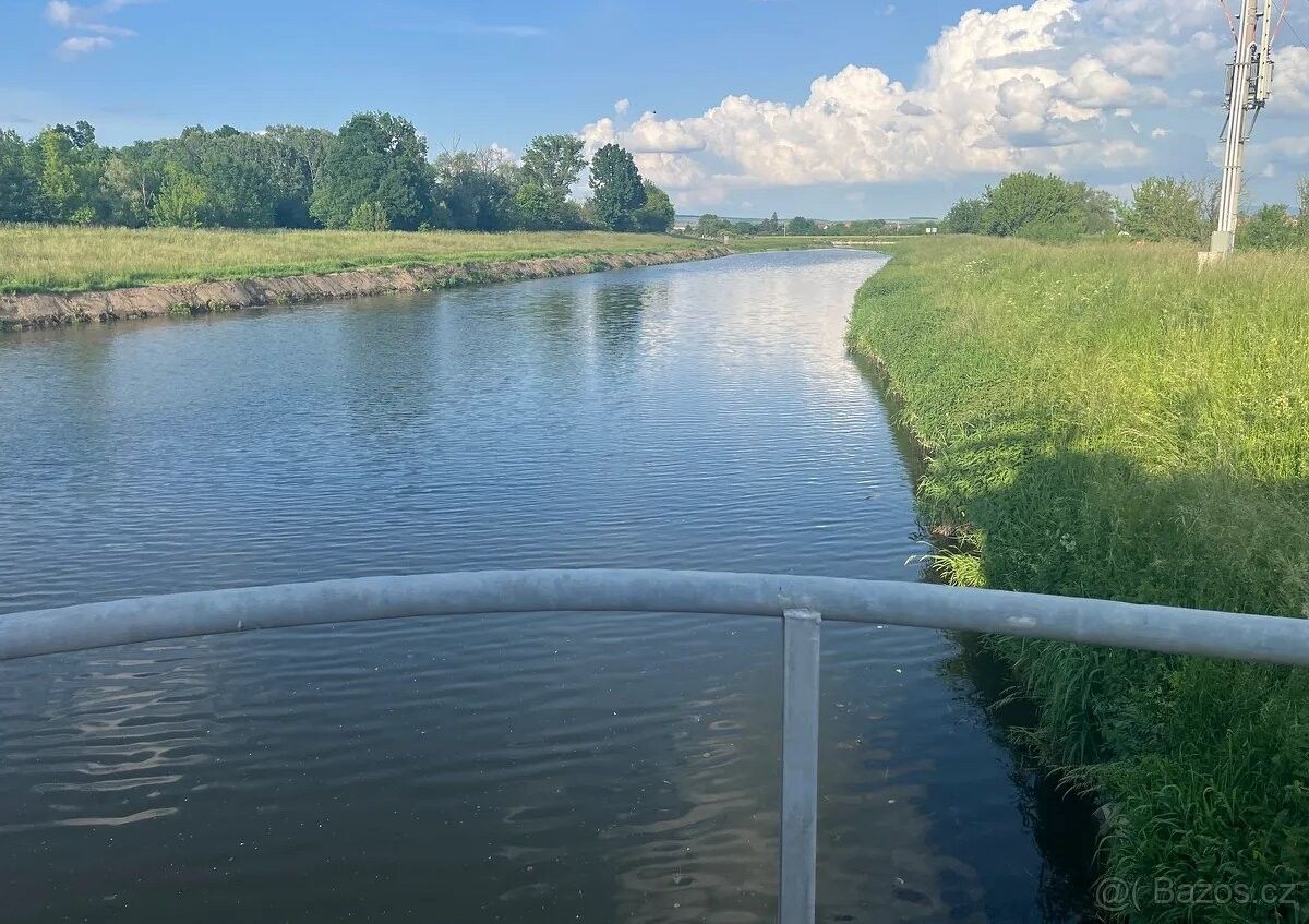 Pozemky pro bydlení, Uherský Ostroh, 687 24