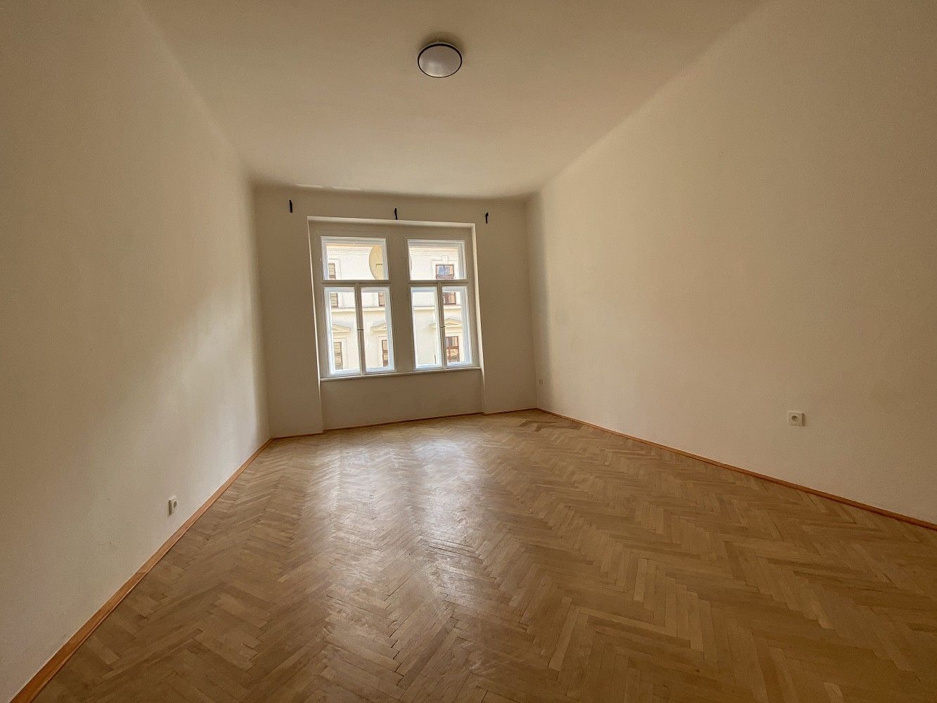 Byt 2+1 · 58 m² · Praha - Malá Strana, okres Praha 5, Hlavní město Praha - 3