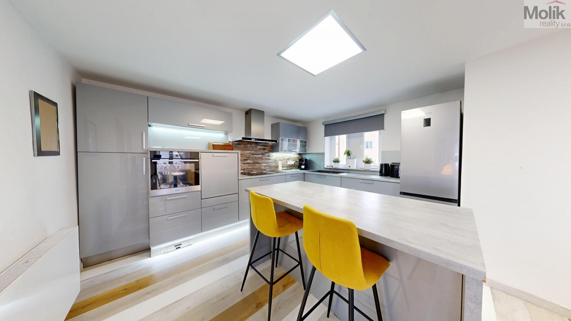 5+1, Okružní, Meziboří, 120 m²