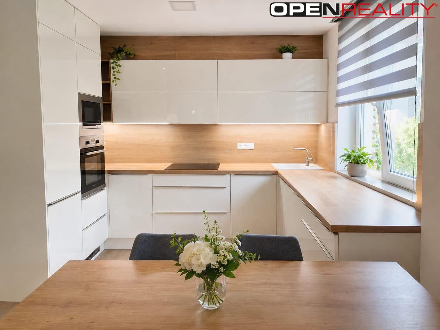 Prodej byt 3+1 - Ořechovka, Strážnice, 86 m² - 1