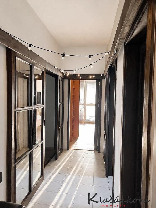 3+1, třída Tomáše Bati, Zlín, 73 m² - 2