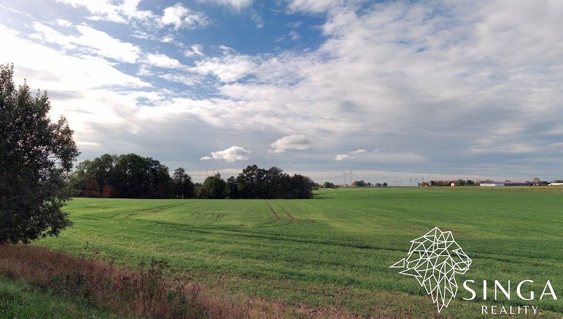 Zemědělský pozemek, 12 853 m²