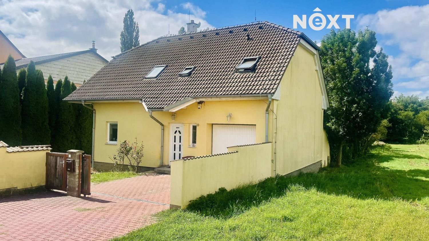 Rodinné domy, Topolany, 169 m²