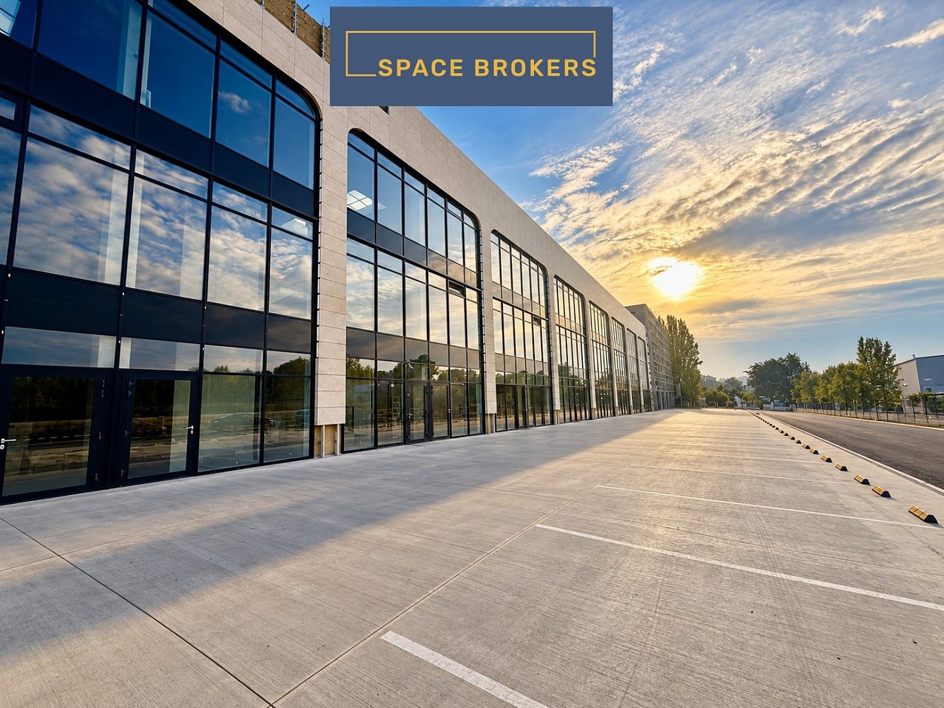 Sklad, 950 m²