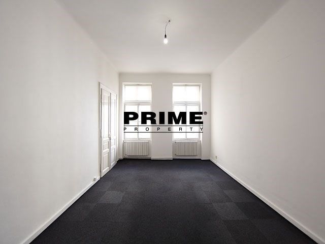 Pronájem kancelář - Lazarská, Praha, 110 m²