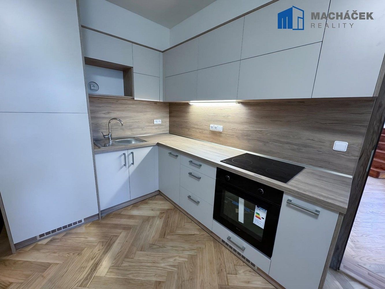 Byt 2+kk · 66 m² · Ústí nad Labem - Ústí nad Labem-centrum, Ústecký kraj - 3