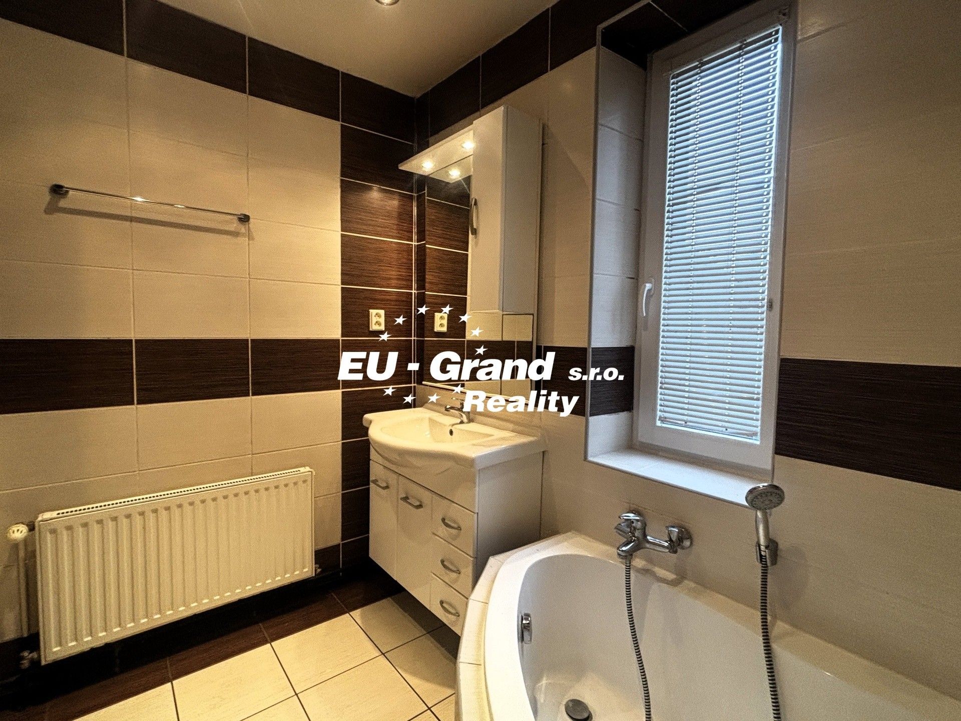 Pronájem byt 3+1 - Máchova, Rumburk, 100 m²