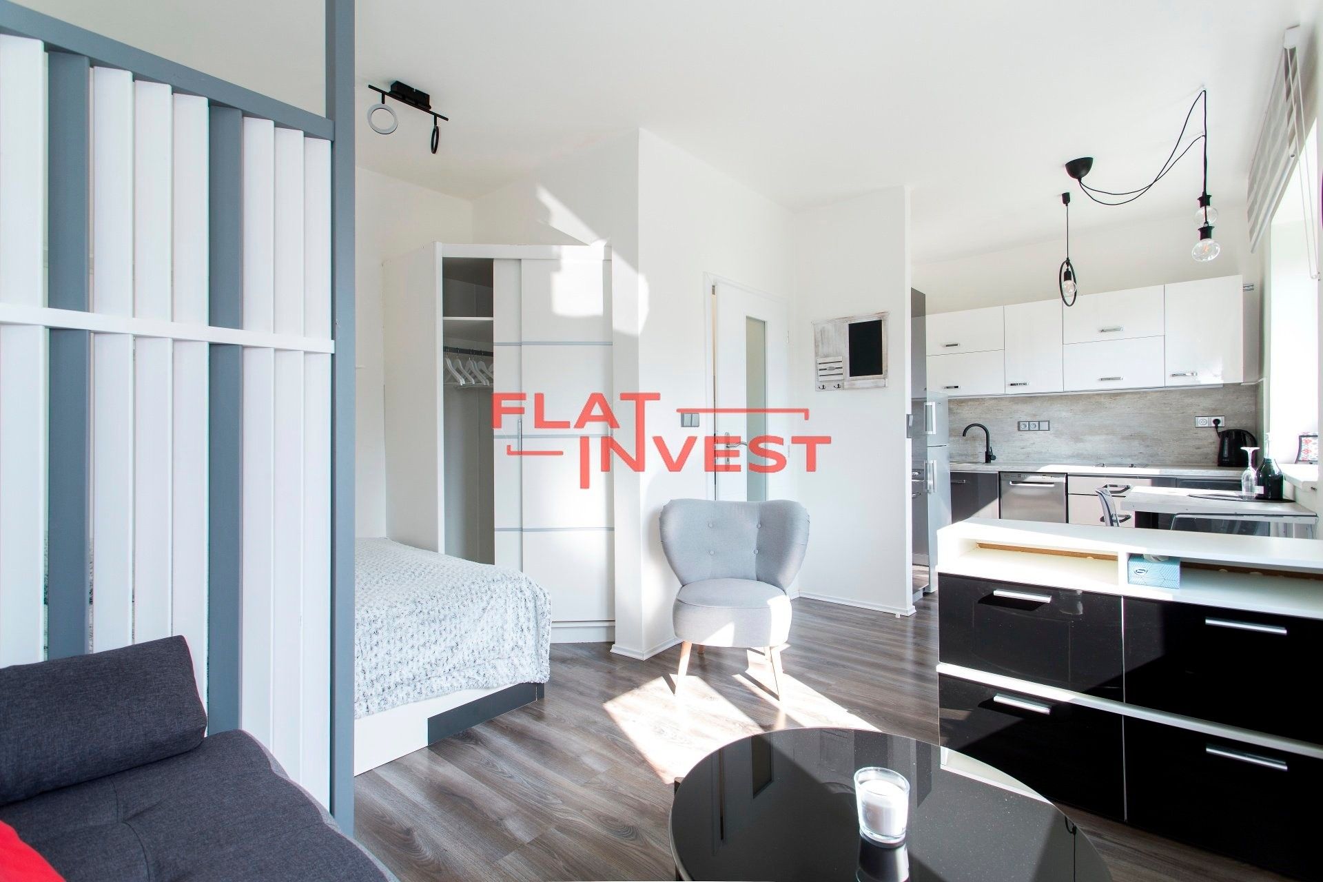 Pronájem byt 1+kk - Vršní, Praha, 28 m²